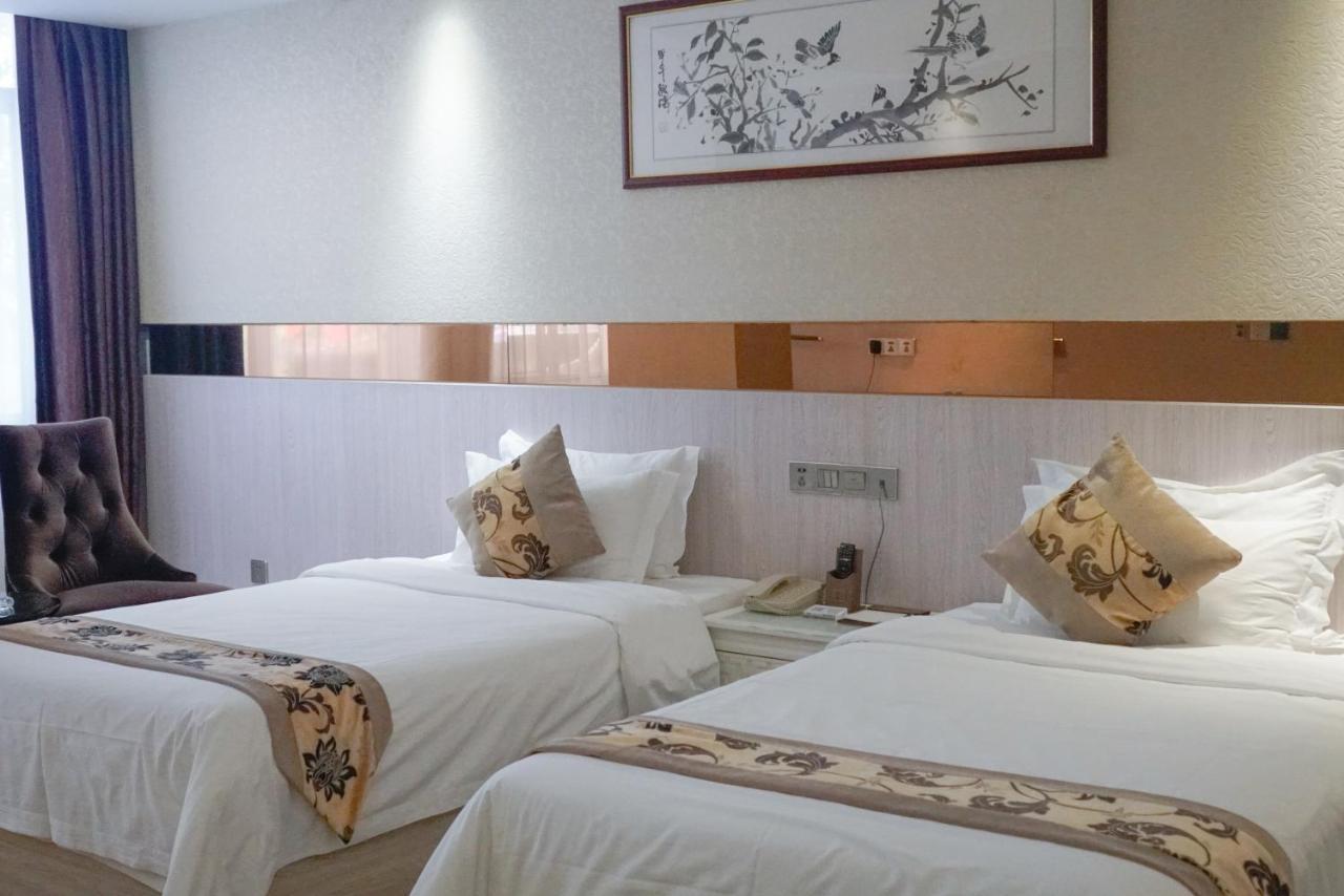 Paco Hotel Tianhe Coach Terminal Metro Satation Guangzhou-Free Shuttle Bus For Canton Fair المظهر الخارجي الصورة