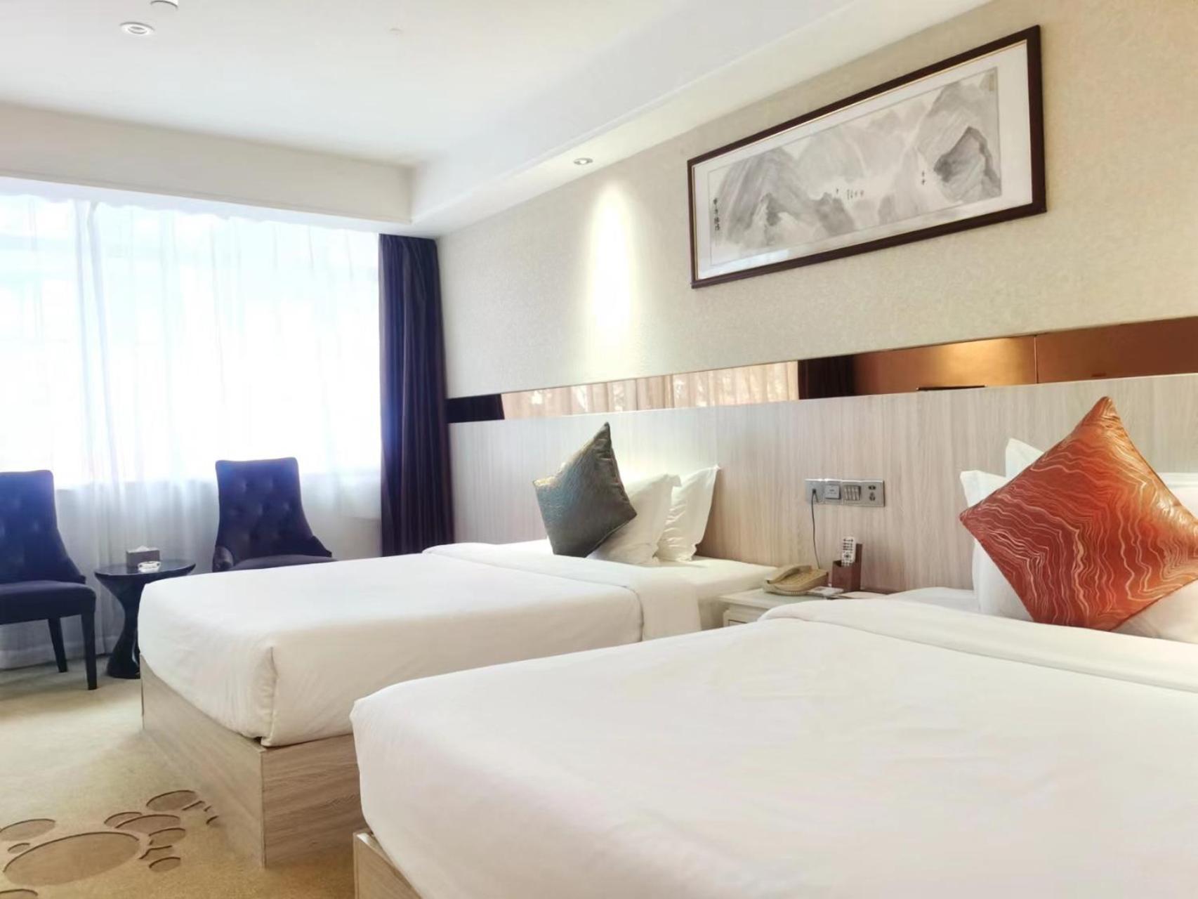 Paco Hotel Tianhe Coach Terminal Metro Satation Guangzhou-Free Shuttle Bus For Canton Fair المظهر الخارجي الصورة