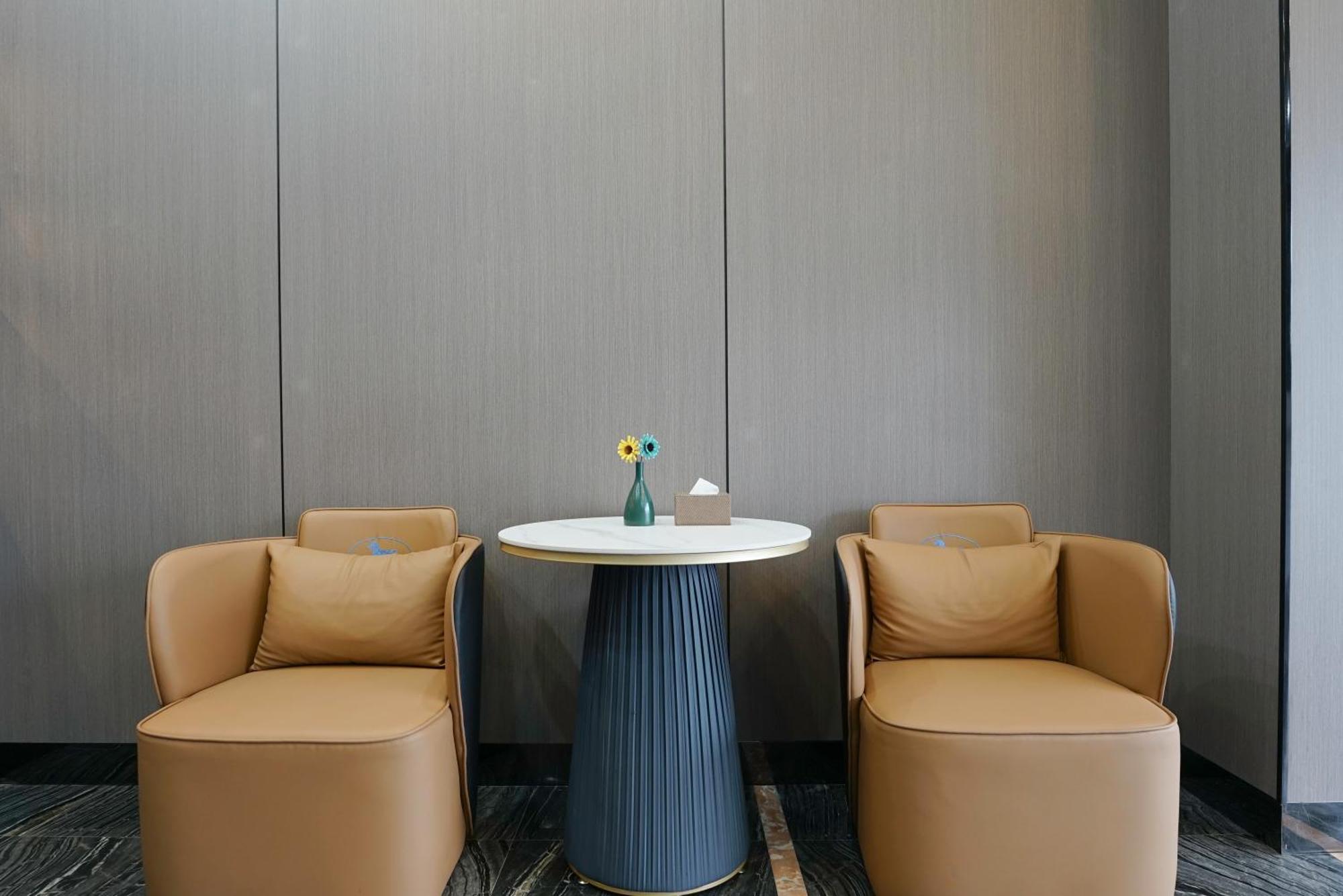 Paco Hotel Tianhe Coach Terminal Metro Satation Guangzhou-Free Shuttle Bus For Canton Fair المظهر الخارجي الصورة